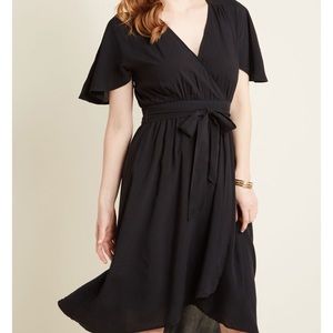 NWOT ModCloth Fervour Dress; Size Small V-Neck